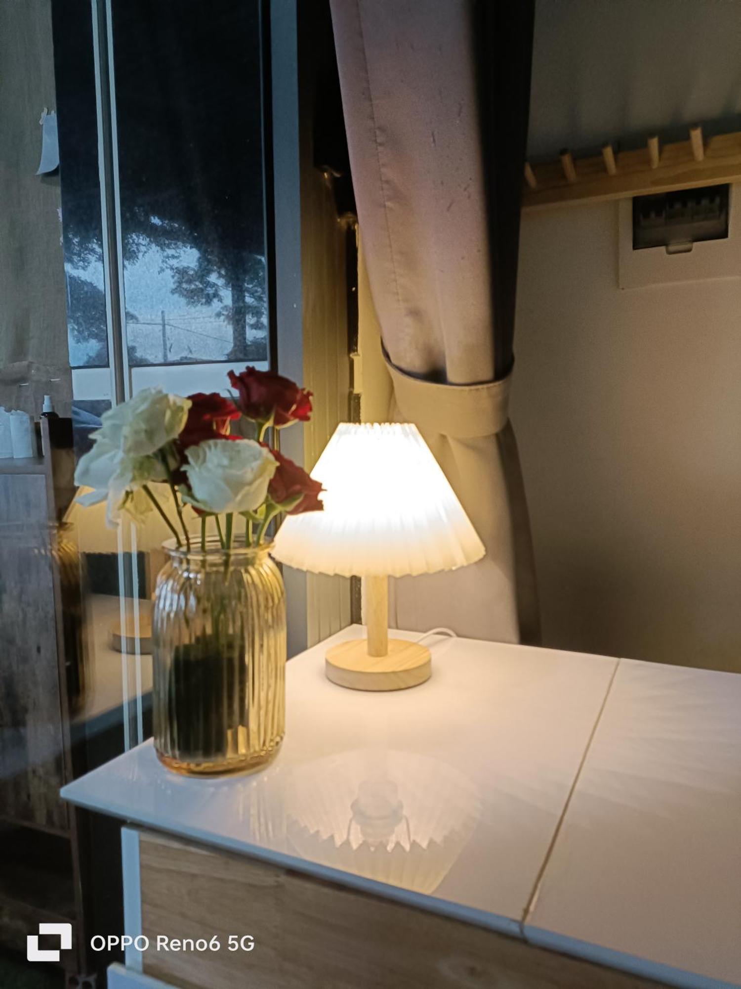 Homestay -Nhà Mẹ Khang Cidade de Ho Chi Minh Exterior foto